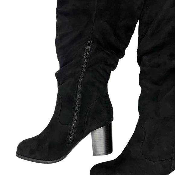 Journee Collection Size 8.5 Black Faux Suede Knee High Heeled Boots NWOB - Picture 3 of 10